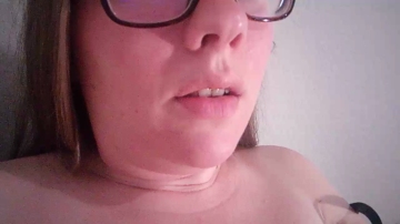 fussleckerin 08-08-2021 Topless 